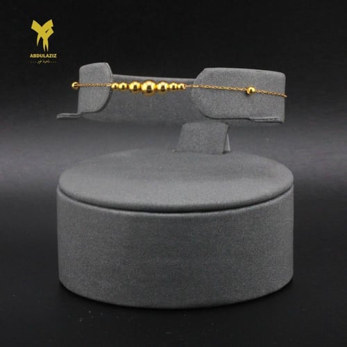 عقد وإسوارة ذهب عيار 21