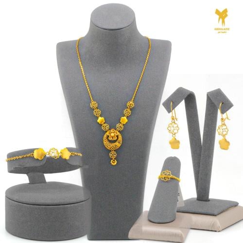 21K Gold Jewelry Set with Crescent & Flower Design...
