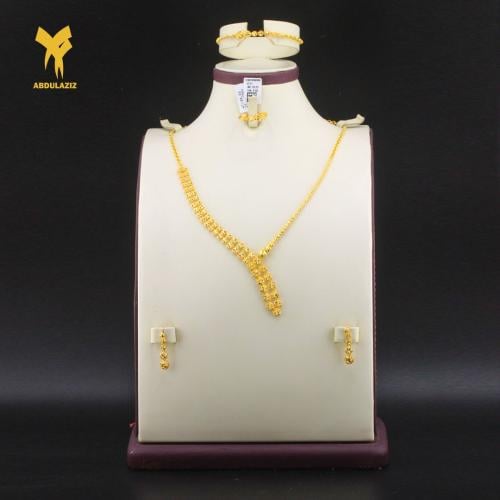 طقم ذهب عيار 21