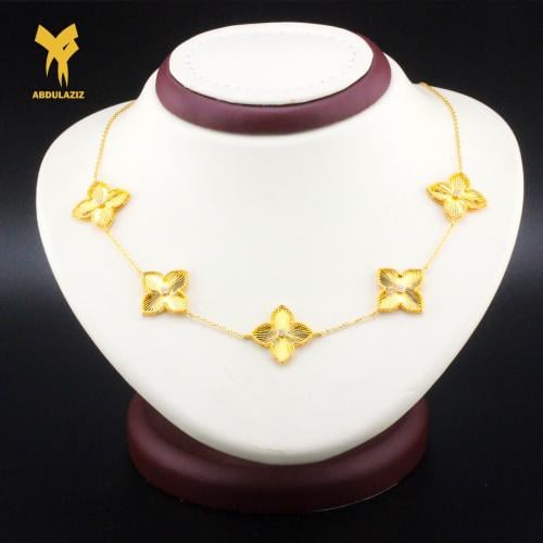 عقد ذهب عيار 21