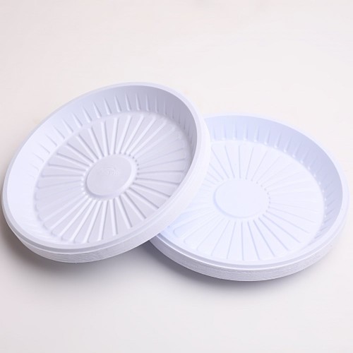 Round plastic plate number 18, 50 pieces