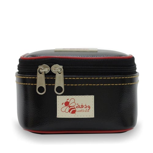 حافظة وذفة جلد أسود