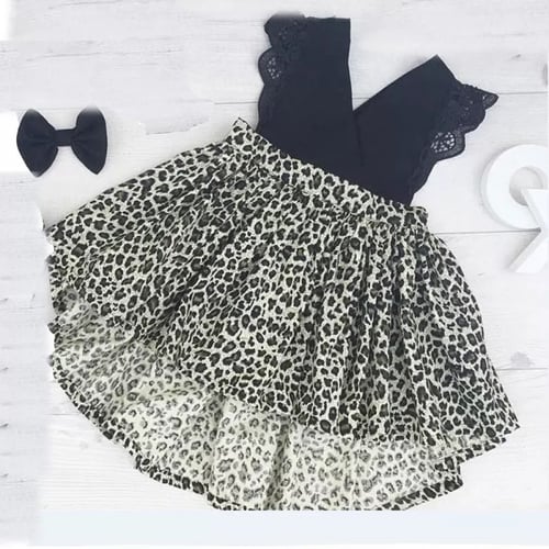 فستان اسود مميز تايقر مع بكلة شعر