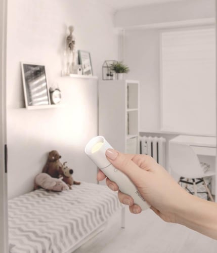 مصباح MOMAX SnapLUX LED المحمول (QL12) – إضاءة لاس...