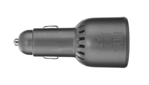 شاحن سيارة يوجرين بمنفذين USB-C وبمنفذ USB بقوة 13...