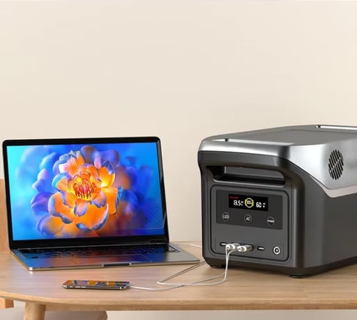 مولد طاقة للكشتات مع منفذ فيش ثلاثي واضاءة usb و ت...