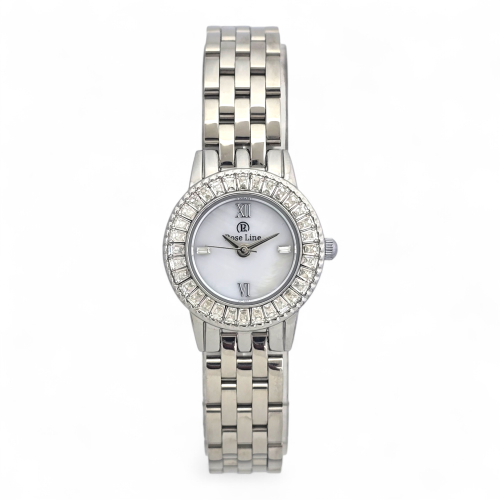 ساعة يد نسائية كلاسيكية – بلون فضي أنيق