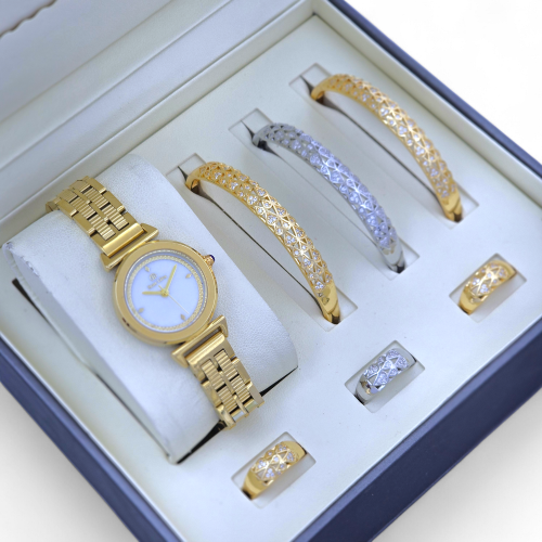 طقم نسائي ساعه واساور باللون الذهبي