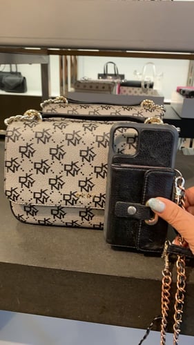 دكني كروس او كتف متوفر بيج