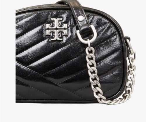 توري كروس اسود بلمعه وفضي