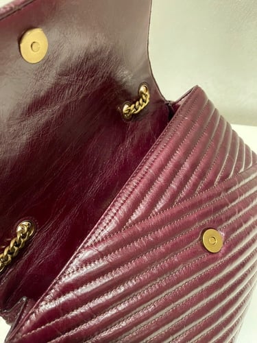 شنطة توري عنابي