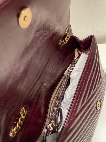 شنطة توري عنابي