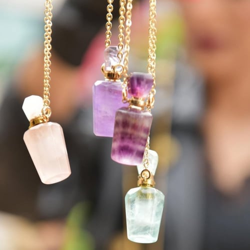 قلادة العطر