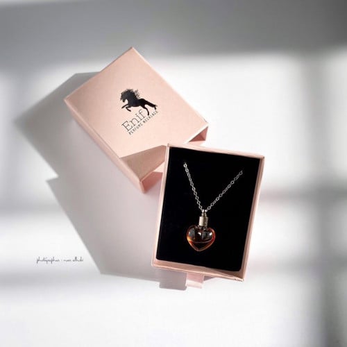 قلب زجاجي - ليس حجر كريم