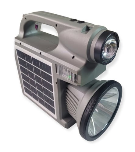 كشاف تخييم يدوي بالطاقة الشمسية