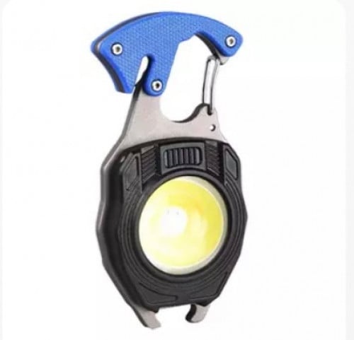 مصباح ومشرط وولاعة ومفك ومغناطيس