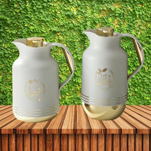 طقم ترمس رمادي فاتح قاعدة ذهبي للشاي والقهوة من بي...