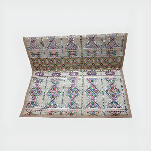 كرسي رحلات ارضي عادي 120 سم