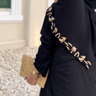 طرح بتطريز شعار التأسيس