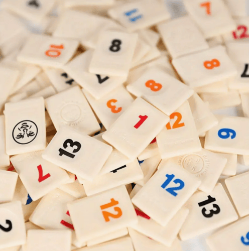 لعبة Rummikub لعبة لوحية عائلية جماعية حجم كبير 6...