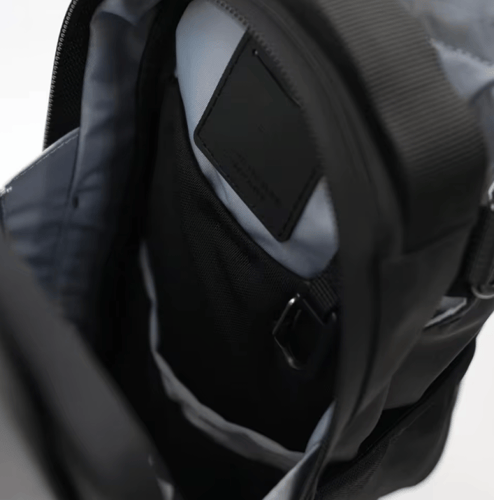 شنطة النادي المغناطيسية المبتكرة مع حامل لزجاجة ال...