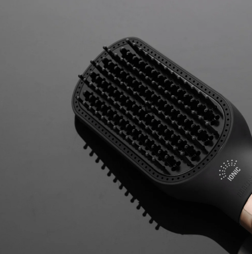 استشوار الشعر بفرشاة ريبون 1300 واط بتقنية الايونا...