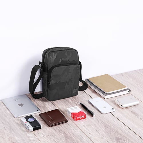 شنطة كتف مريحة بتصميم بسيط وسعة كبيرة متعددة الطبق...