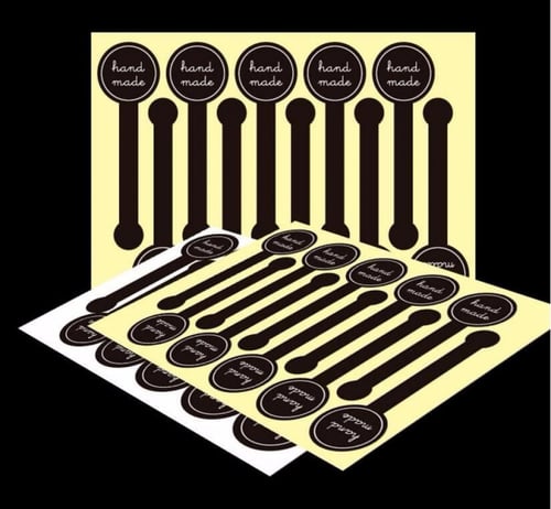 ملصقات hand made عدد (100) ملصق