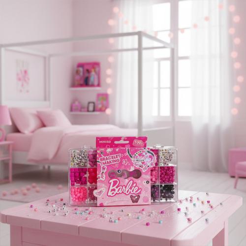 طقم صناعة أساور الخرز مع صندوق من مجموعة باربي