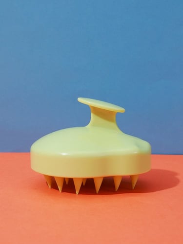 فرشاة شامبو لتدليك فروة الرأس