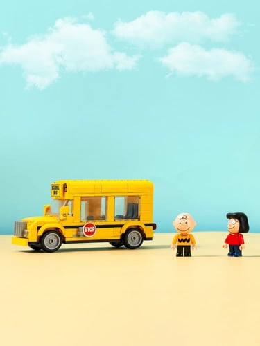 مكعبات بناء معرض سنوبي ستريت أ (حافلة مدرسية ، 288...