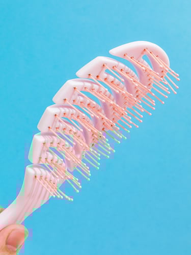 فرشاة شعر مجوفة