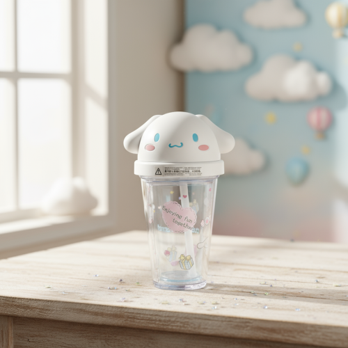 كوب ماء بلاستيكي مع مزاز بشخصية سانريو من سلسلة سي...