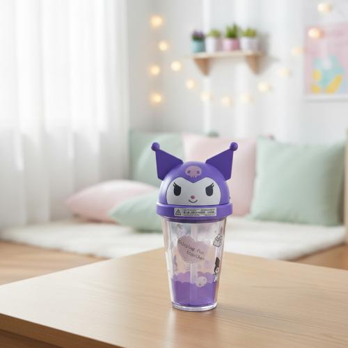 كوب ماء بلاستيكي مع مزاز بشخصية سانريو من سلسلة كو...