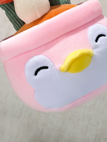 دمية محشوة على شكل رأس شخصية البطريق بن بن - 22 سم