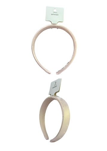 طوق شعر بلون موحد بنمط الهلال - قطعة واحدة