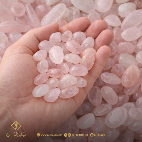 أحجار طبيعية شبيهة العقيق