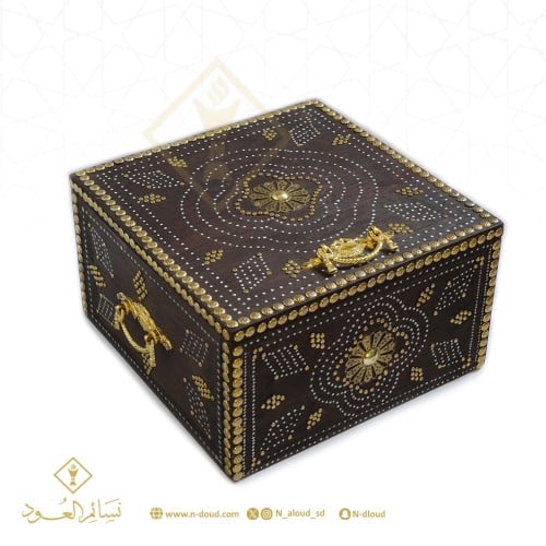 صندوق تراثي فاخر يحتوي على مبخرة ملكية رشم مع علبة...
