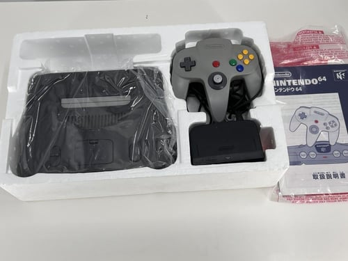 ننتندو ٦٤ ياباني بالكرتون مع لعبة