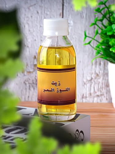 زيت اللوز المر