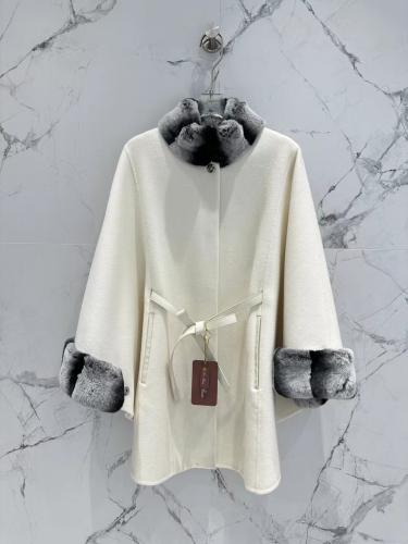 Loro Piana - free size