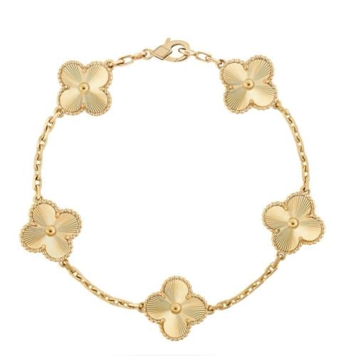 اسورة فان كليف