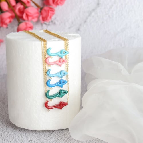 سلسال حب بالأحجار