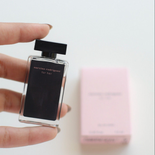 عطر ميني نارسيسو فور هير تواليت