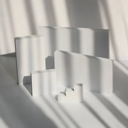 دعائم فوم لون ابيض