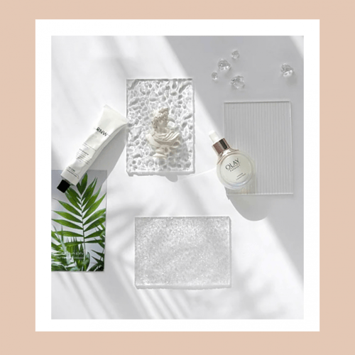 دعائم اكريليك شفاف