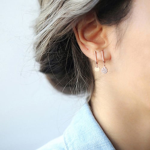 طقم أقراط دائرية متلألئة لليوم وكل يوم مطلية بالذه...