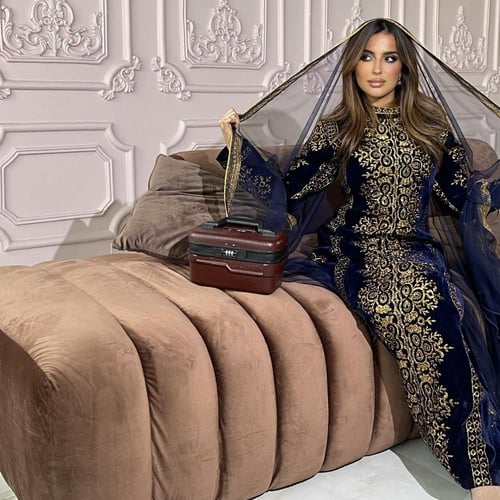 ثوب التأسيس بـ تصميم عصري "كحلي"