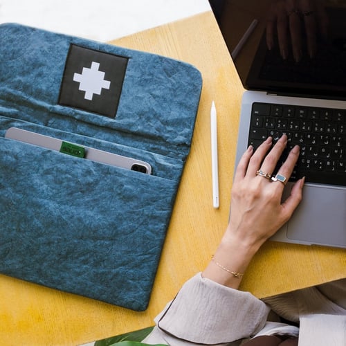 حقيبة لابتوب - سابق (١٣ انش) ازرق