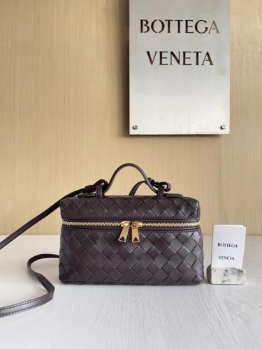 بوتيقا Vanity مقاس 22cm